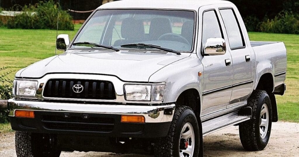 hilux 30 anos
